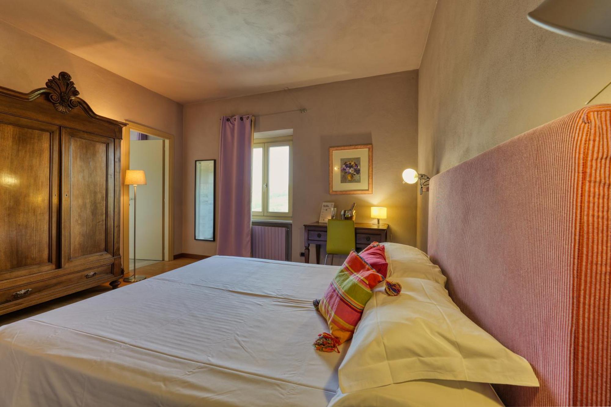 Viavai Bed and Breakfast Casalborgone Exteriör bild